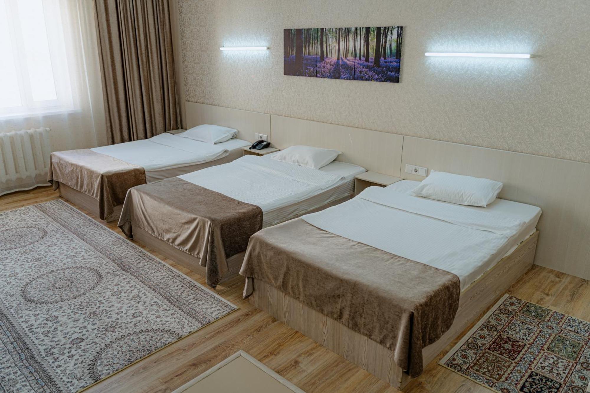 Hotel Union Plaza Astana Zewnętrze zdjęcie